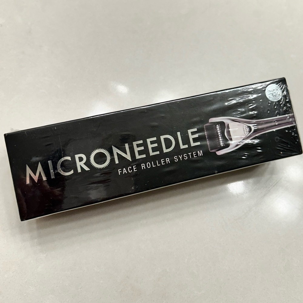 Ora Deluxe Microneedle Roller (NWP)